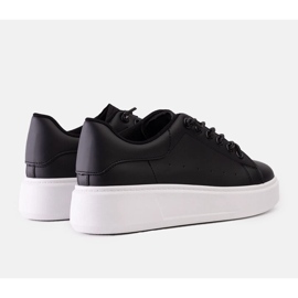 Černé tenisky s poutavým zdobením Asmait černý 1
