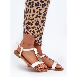 Dámské ploché sandály vyrobené z eko kůže, bílá Jeritellia bílý 1