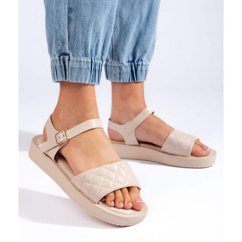 Dámské béžové sandály na platformě béžový 2