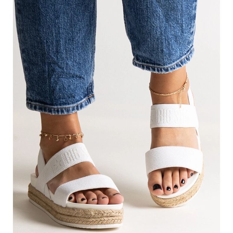 Bílé sandály Big Star LL274857 bílý 1