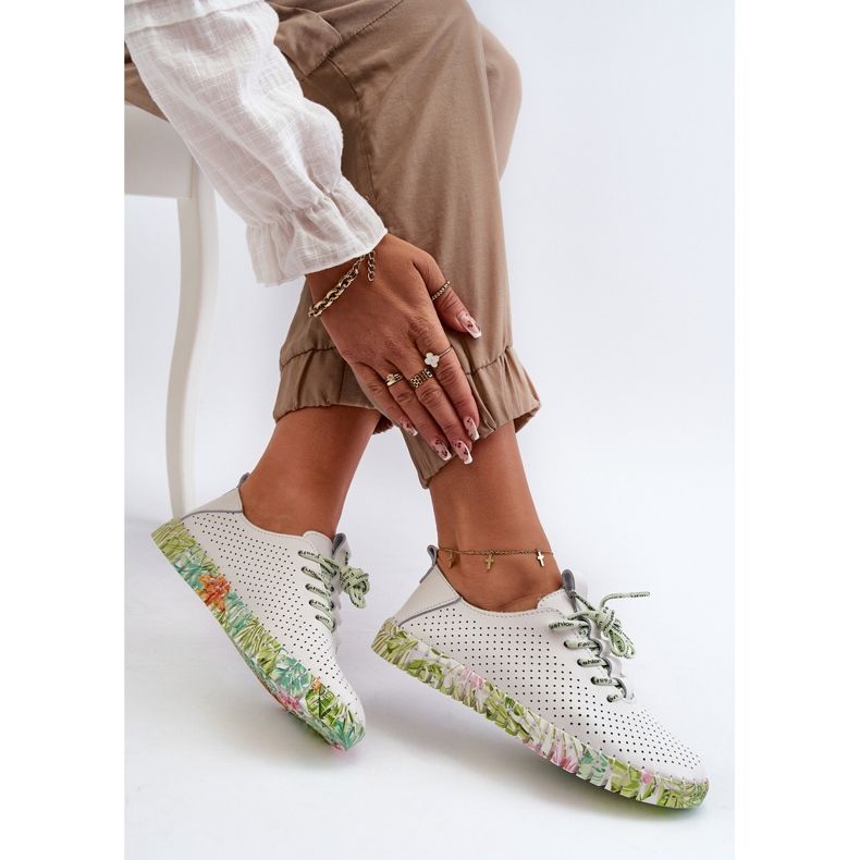 S.Barski Dámské krajkové boty vyrobené z přírodní kůže, bílá Farnalea bílý 2