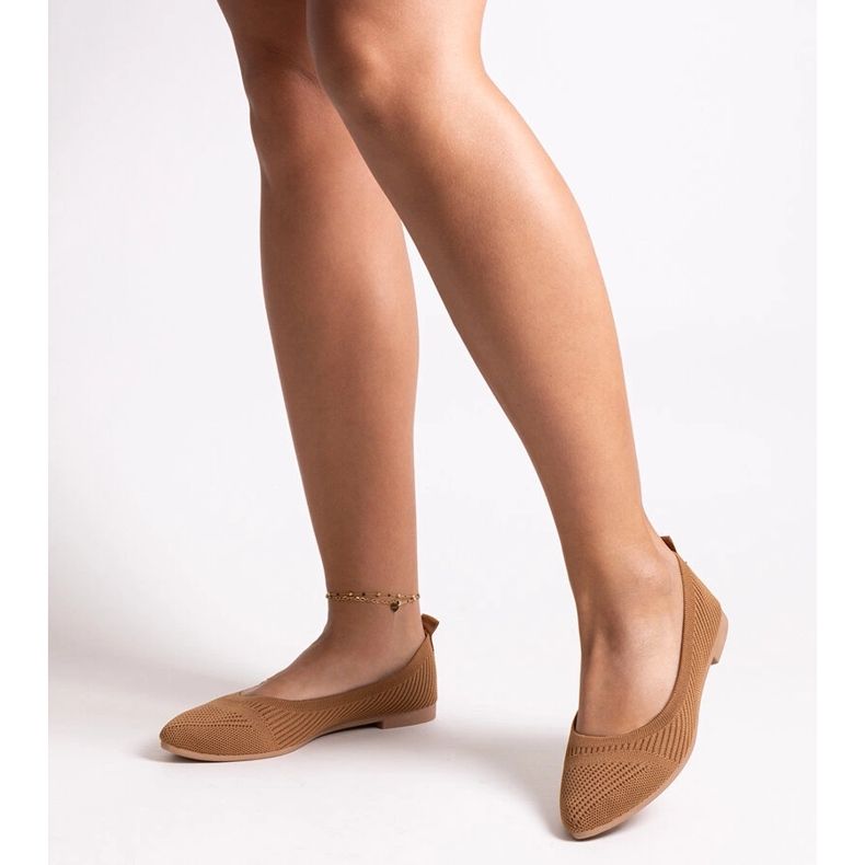 Látkové karamelové balerínky Wendana hnědý 1