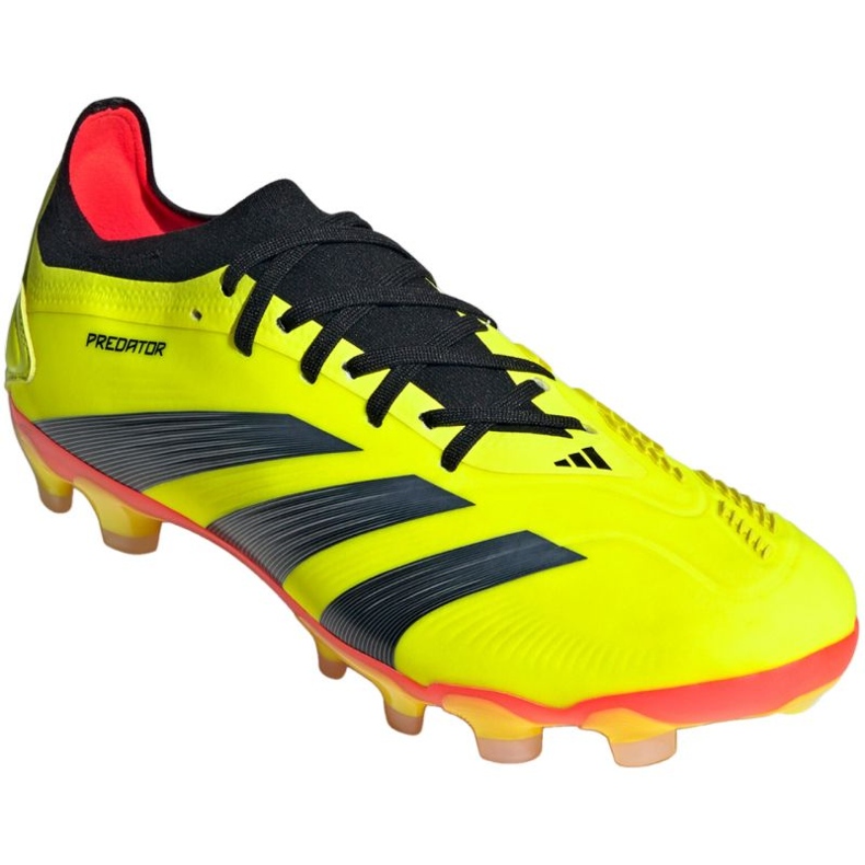 Kopačky Adidas Predator Pro Mg M IG7732 žlutá 1