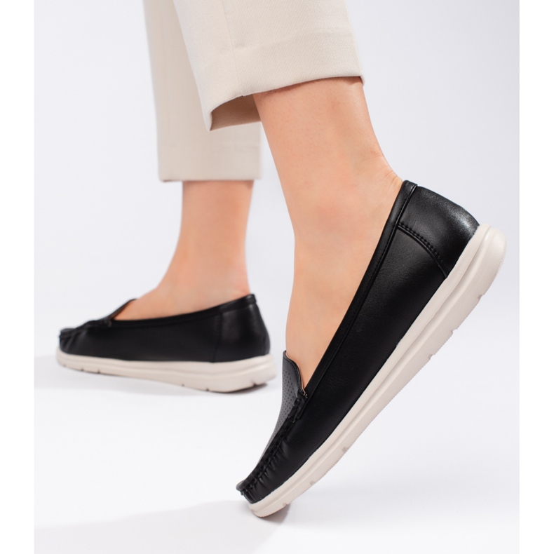 Černé dámské mokasíny černý 1