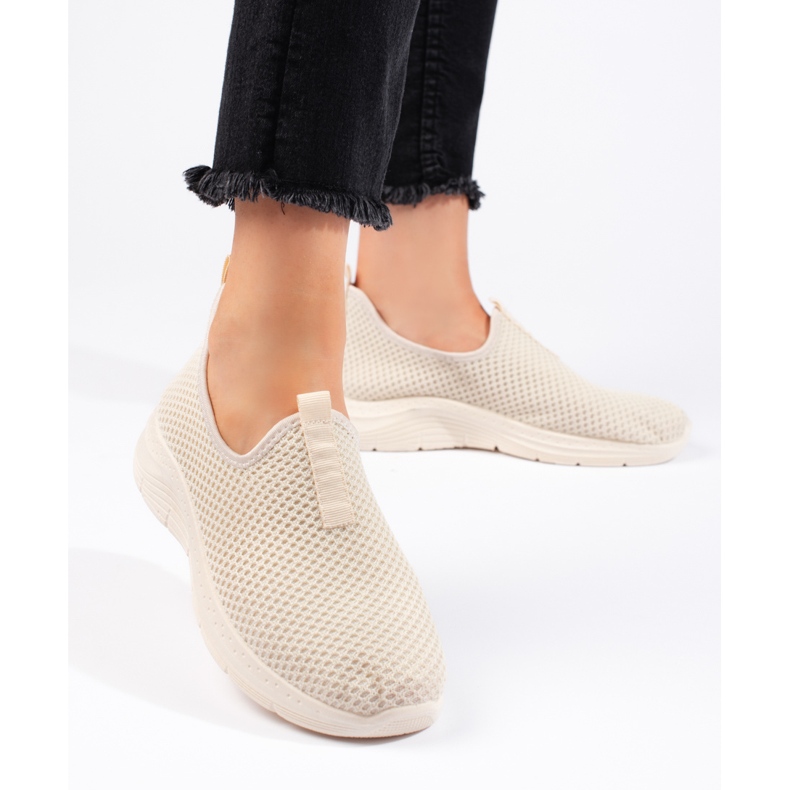 Béžová textilní sportovní obuv béžový 1