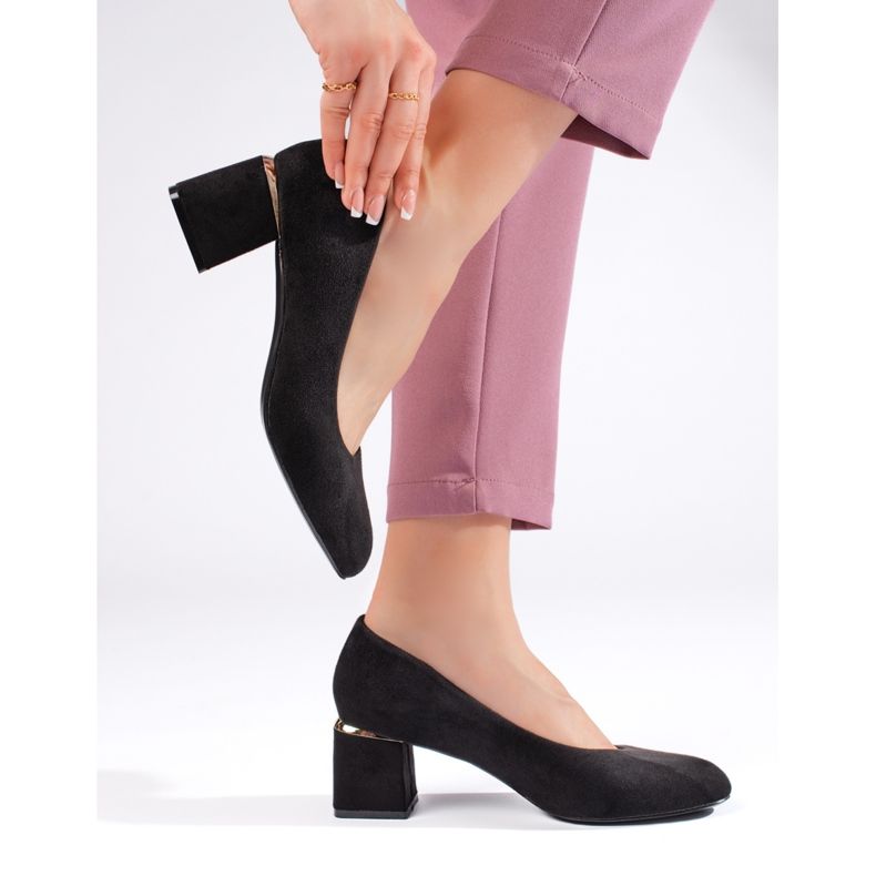 Černé semišové vysoké podpatky černá 2