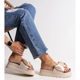 Béžové masivní žabky s mašlí, izsa béžový 1 Béžové masivní žabky s mašlí, izsa béžový 1