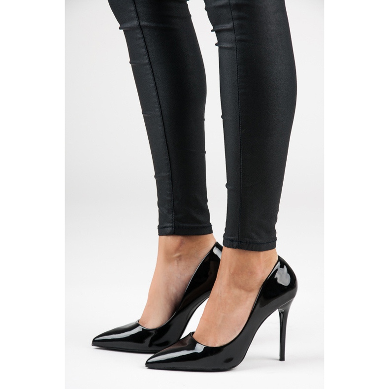 Seastar Černé lakované podpatky černý 1