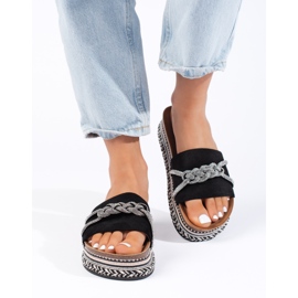 Černé pantofle na platformě černý 1