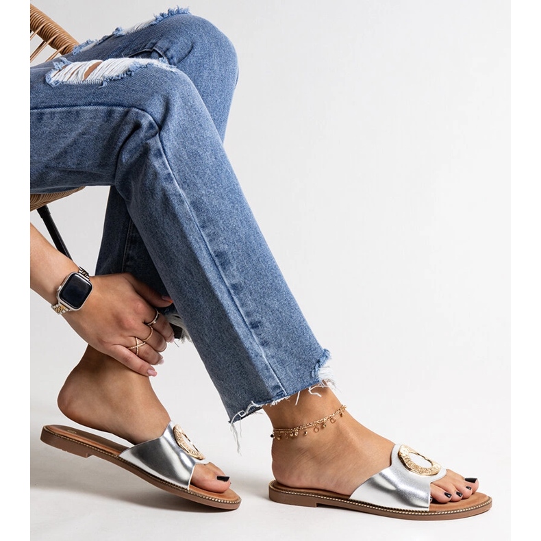 Stříbrné žabky s ozdobnou sponou Ganea stříbrný 1