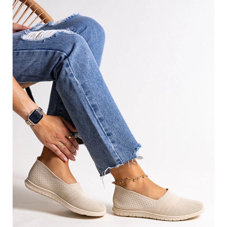 Béžové nazouvací tenisky Shalha béžový 1