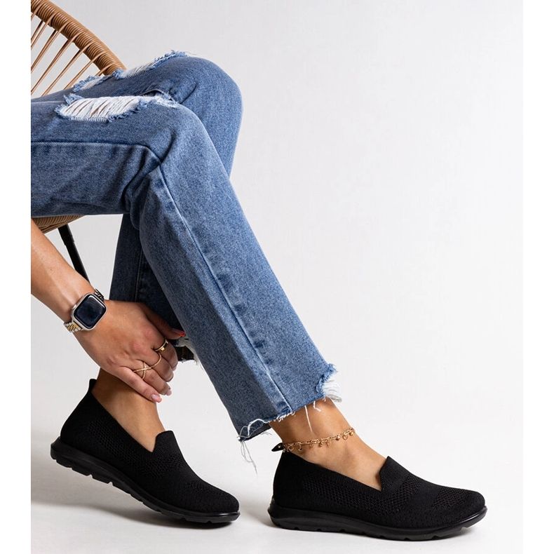 Černé tenisky Rahim s pěnovou podrážkou černá 1