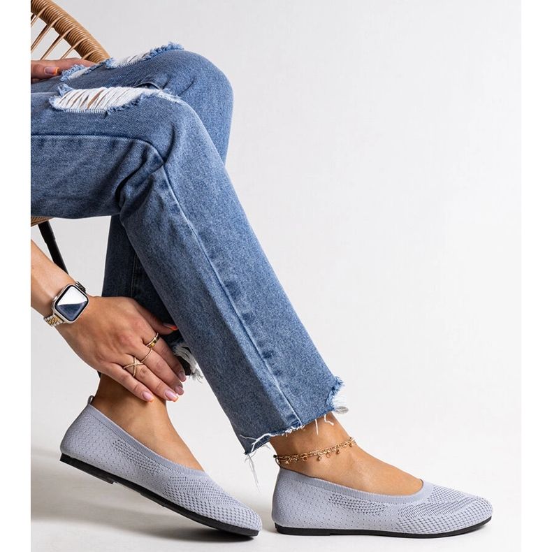 Šedé látkové balerínky od Yafie šedá 1 Šedé látkové balerínky od Yafie šedá 1