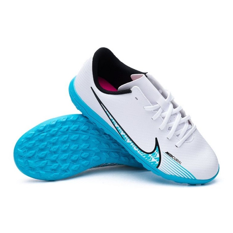 Boty Nike Vapor 15 Club Tf DJ5956-146 bílý 1