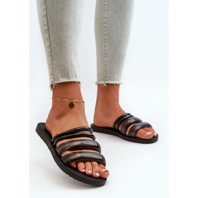 Dámské ploché gumové žabky 26727 Ipanema Puffer Tiras Fem Black černá 2