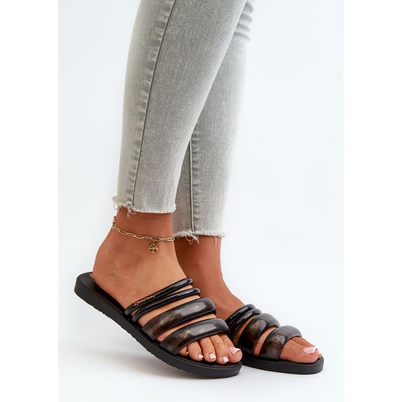 Dámské ploché gumové žabky 26727 Ipanema Puffer Tiras Fem Black černá 1