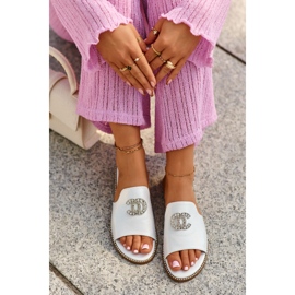 Elegantní dámské lesklé žabky s ozdobou S.Barski KV27-050 Stříbrná stříbrný 1