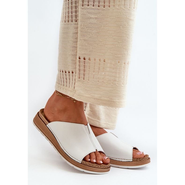 Pohodlné dámské žabky vyrobené z eko kůže Inblu GS0003I1 bílá bílý 2