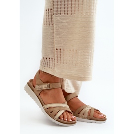 Pohodlné a lehké dámské sandály na suchý zip Inblu CN000041 béžová a zlatá béžový 2 Pohodlné a lehké dámské sandály na suchý zip Inblu CN000041 béžová a zlatá béžový 2