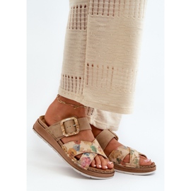 Pohodlné dámské žabky s květinovou přezkou Inblu GS000051 hnědá hnědý 1 Pohodlné dámské žabky s květinovou přezkou Inblu GS000051 hnědá hnědý 1