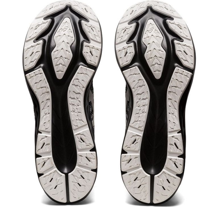 Boty Asics Dynablast 3 M 1011B460002 černá 2