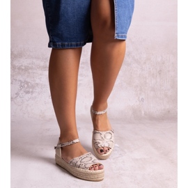 Béžové sandály na platformě Martella béžový 1