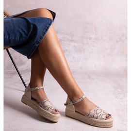 Béžové sandály na platformě Martella béžový 2