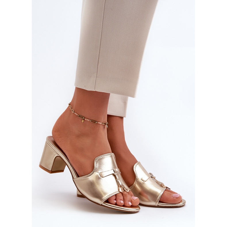 Dámské žabky vyrobené z eko kůže s vysokými podpatky, zlatá Jemenna zlatý 1