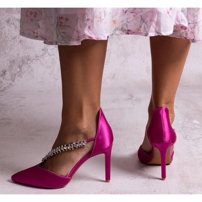 Jehlové lodičky Sayida s ozdobným flitrovým páskem růžový 1