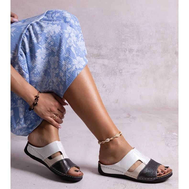 Černobílé lesklé sklíčka Saminar bílý 1