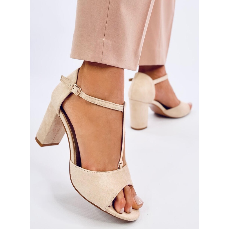 Ferdi Beige sandály na vysokém podpatku se zlatým zdobením béžový 2 Ferdi Beige sandály na vysokém podpatku se zlatým zdobením béžový 2