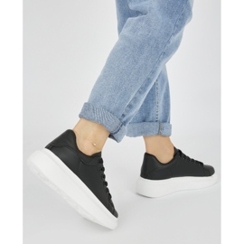 Dámské černé sportovní boty na platformě černá 1