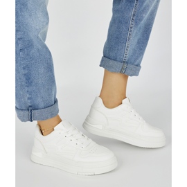 Dámské bílé tenisky na platformě bílý 2 Dámské bílé tenisky na platformě bílý 2
