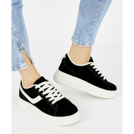 Semišové černé dámské boty na platformě černý 2