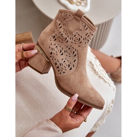 Prolamované kovbojské boty na vysokém podpatku, zapínání na zip, béžová Vosilara béžový 2