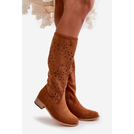 Prolamované dámské boty na nízkém podpatku Ekologické semišové zapínání na zip Velbloudí orchideje hnědý 1 Prolamované dámské boty na nízkém podpatku Ekologické semišové zapínání na zip Velbloudí orchideje hnědý 1