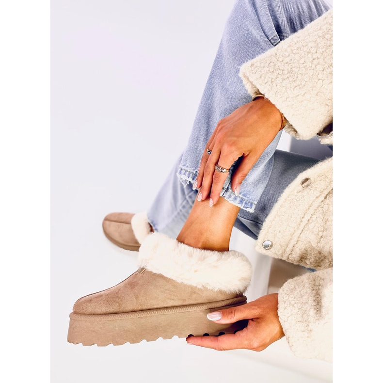 Yogi Khaki krátké sněhule s kožíškem béžový 1