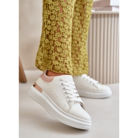 Dámské nízké tenisky na platformě z ekokůže, bílá a růžová, Nevelena bílý 2 Dámské nízké tenisky na platformě z ekokůže, bílá a růžová, Nevelena bílý 2