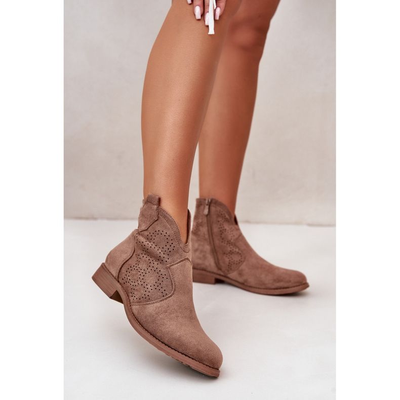 Prolamované dámské boty na plochém podpatku Hnědá S.Barski HY42-151 hnědý 2