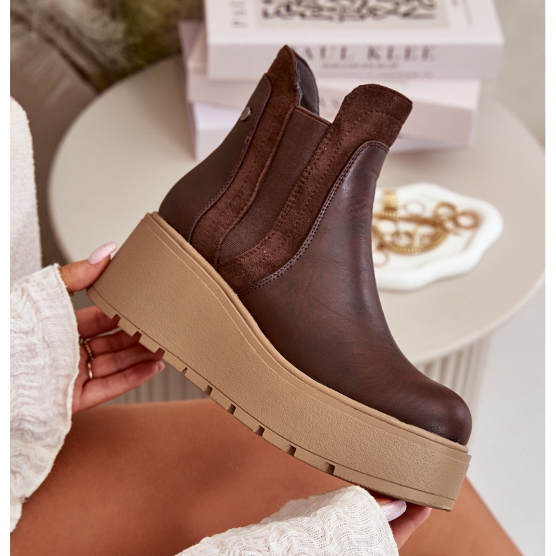 Dámské zateplené kozačky na platformě a klínku Hnědá Mivanira hnědý 2