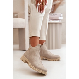 Zateplené dámské kotníkové boty s oděrkami, eko kůže, zlatá Verietta zlatý 2