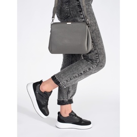 Dámské černé tenisky se silnou podrážkou černá 1