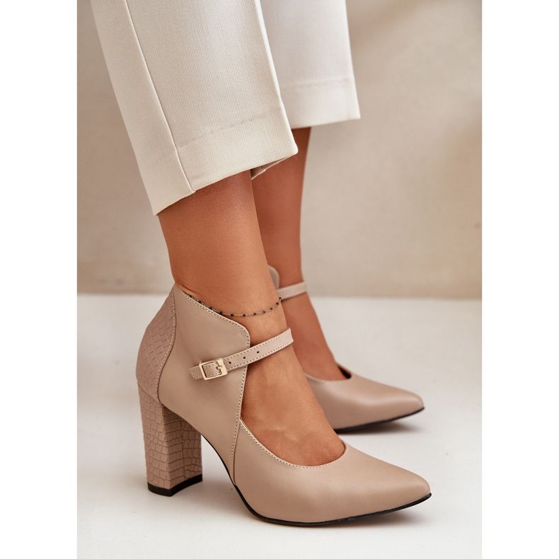 Kožené lodičky se špičatými špičkami na vysokém podpatku Béžová Laura Messi 2832 béžový 2
