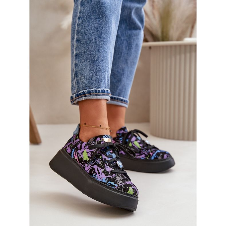 Kožená sportovní obuv na platformě Maciejka 06191-05 Fialová černá 2