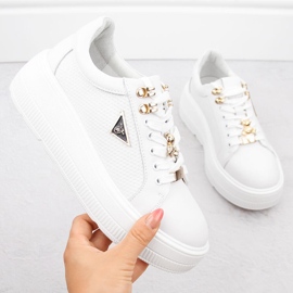 Bílé dámské kožené boty na platformě Filippo DP6382 bílý 1