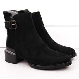 Dámské semišové a lakované černé kotníkové boty na vysokém podpatku D&amp;A S.Barski Premium Collection MR880-040 černý 2