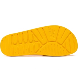 New Balance U SUF20SC1 pěnové žabky, žluté žluť 3