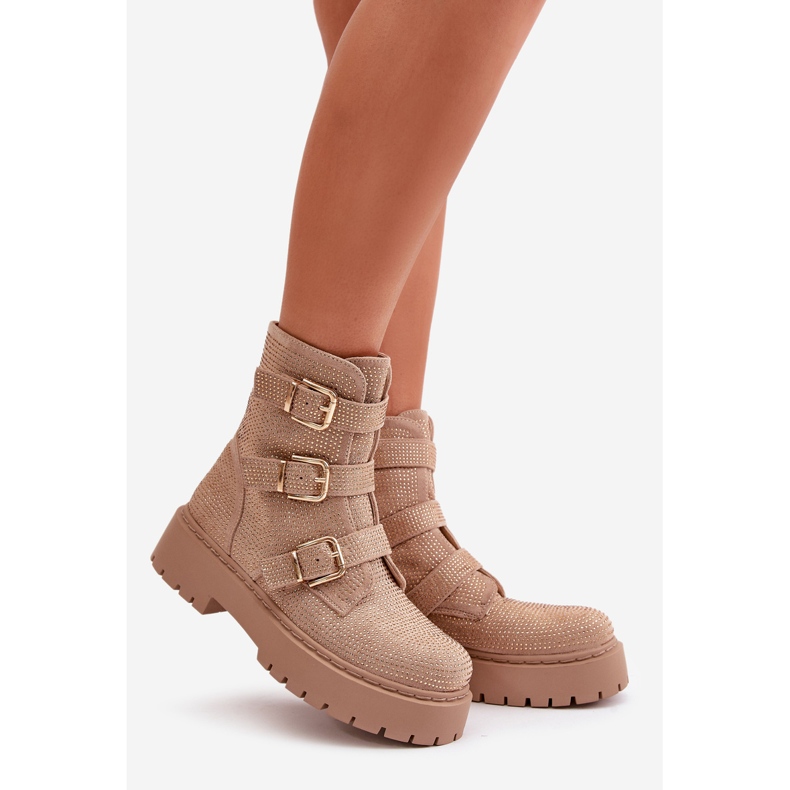 Zateplené dámské kotníkové boty s béžovým zdobením dortu 1