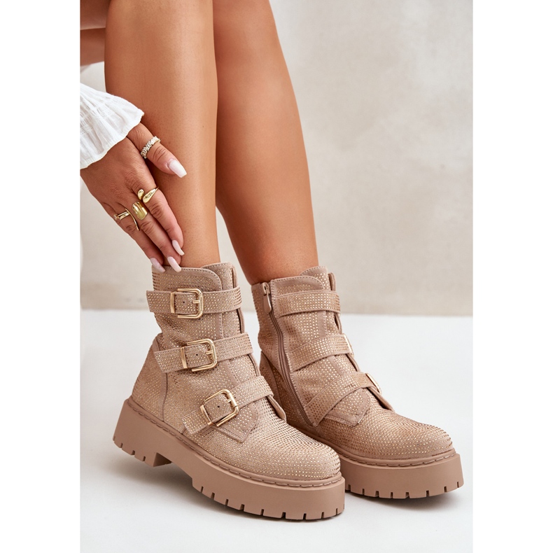 Zateplené dámské kotníkové boty s béžovým zdobením dortu 2