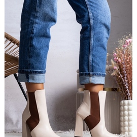 Béžové boty Chelsea na sloupku Hamilt béžový 1